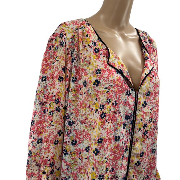 Modcloth Floral Burst Podcast Co-Host Blouse - Picture 6 of 11